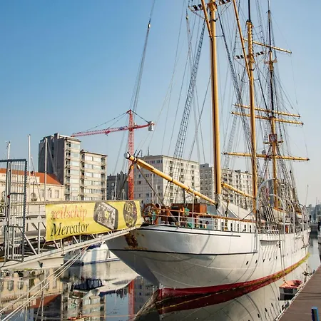 Beautiful In Prime Location * Ostend